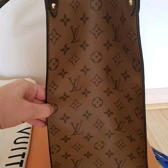 Monogram Giant OnTheGo GM Tote Reverse Canvas Brown Torron Handles Italy - Picture 6 of 17